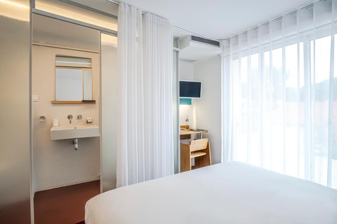 La Reine Jane Hotel
